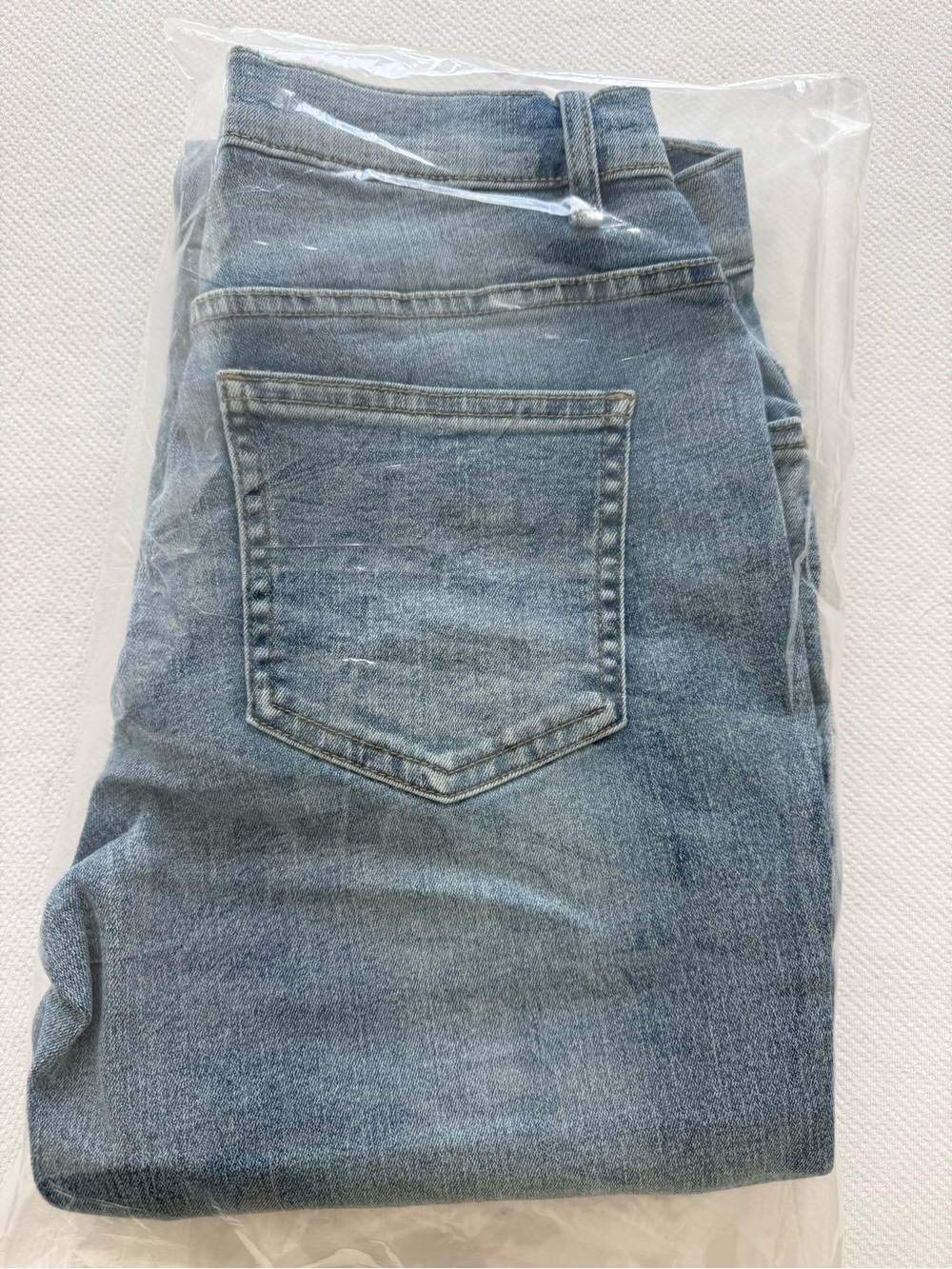 New VENUS Light Blue Women’s Straight Jeans 6L
